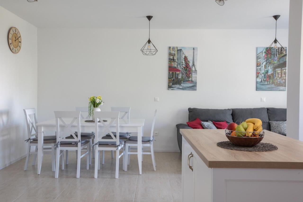 Apartment Oseka Makarska Exterior foto